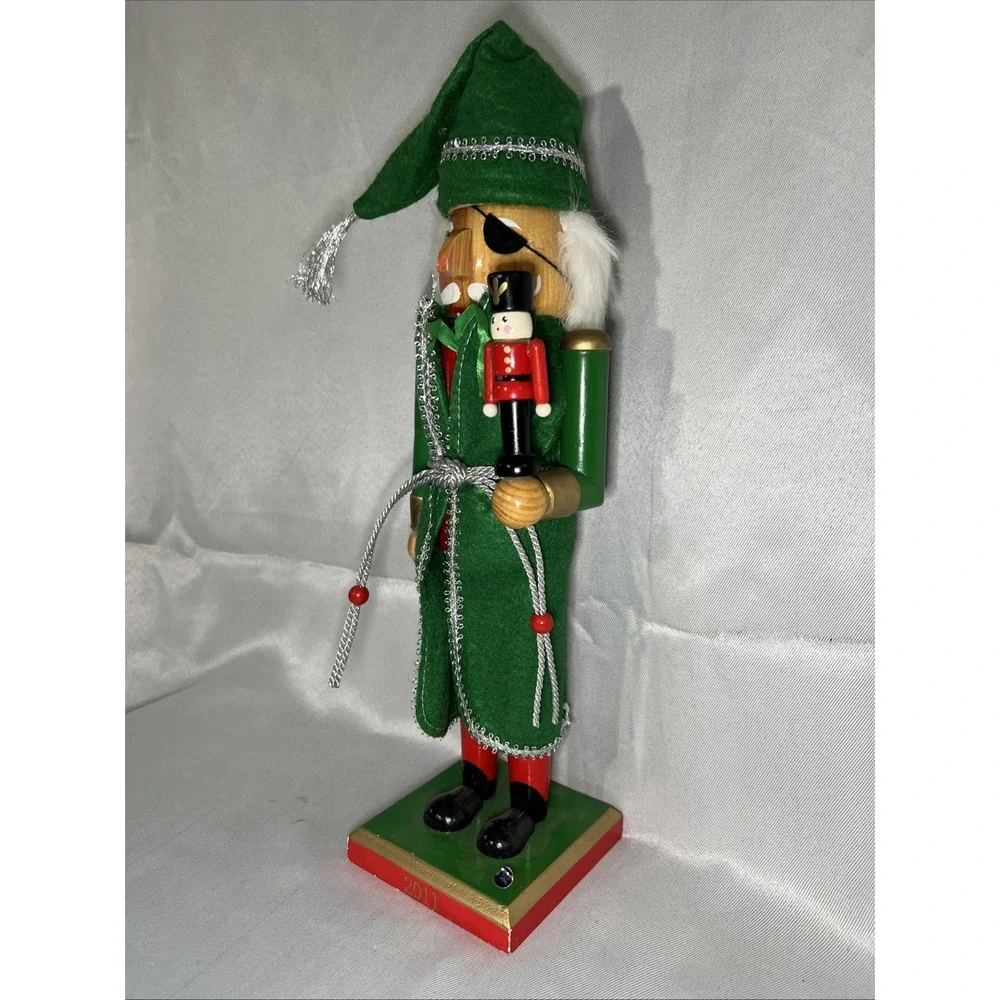 Nutcracker Wooden Target‎ Pirate drosselmeyer